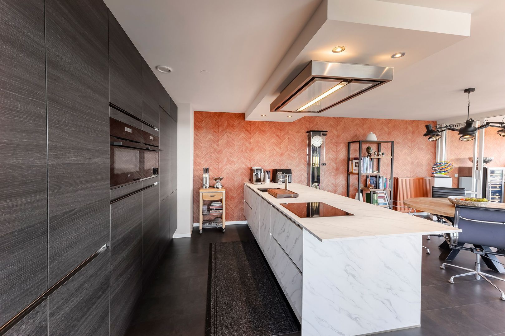 Eemsteintoren 41, Zwijndrecht foto-1