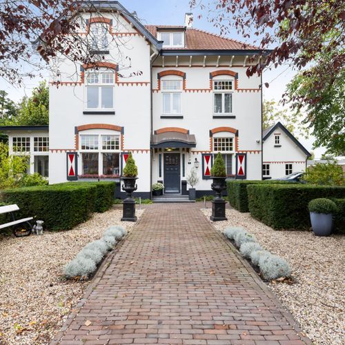 Burgemeester de Bruïnelaan 1 E, Zwijndrecht foto-1