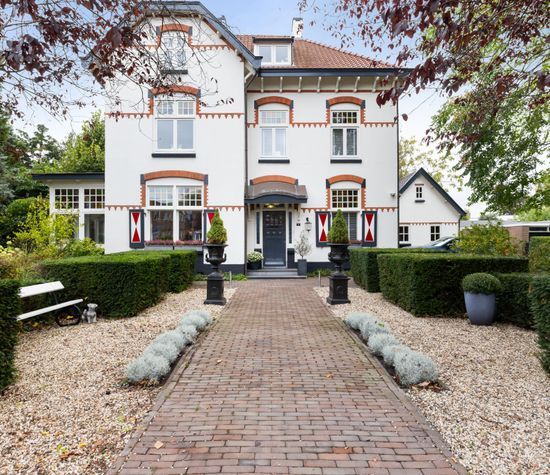 Burgemeester de Bruïnelaan 1 E, Zwijndrecht