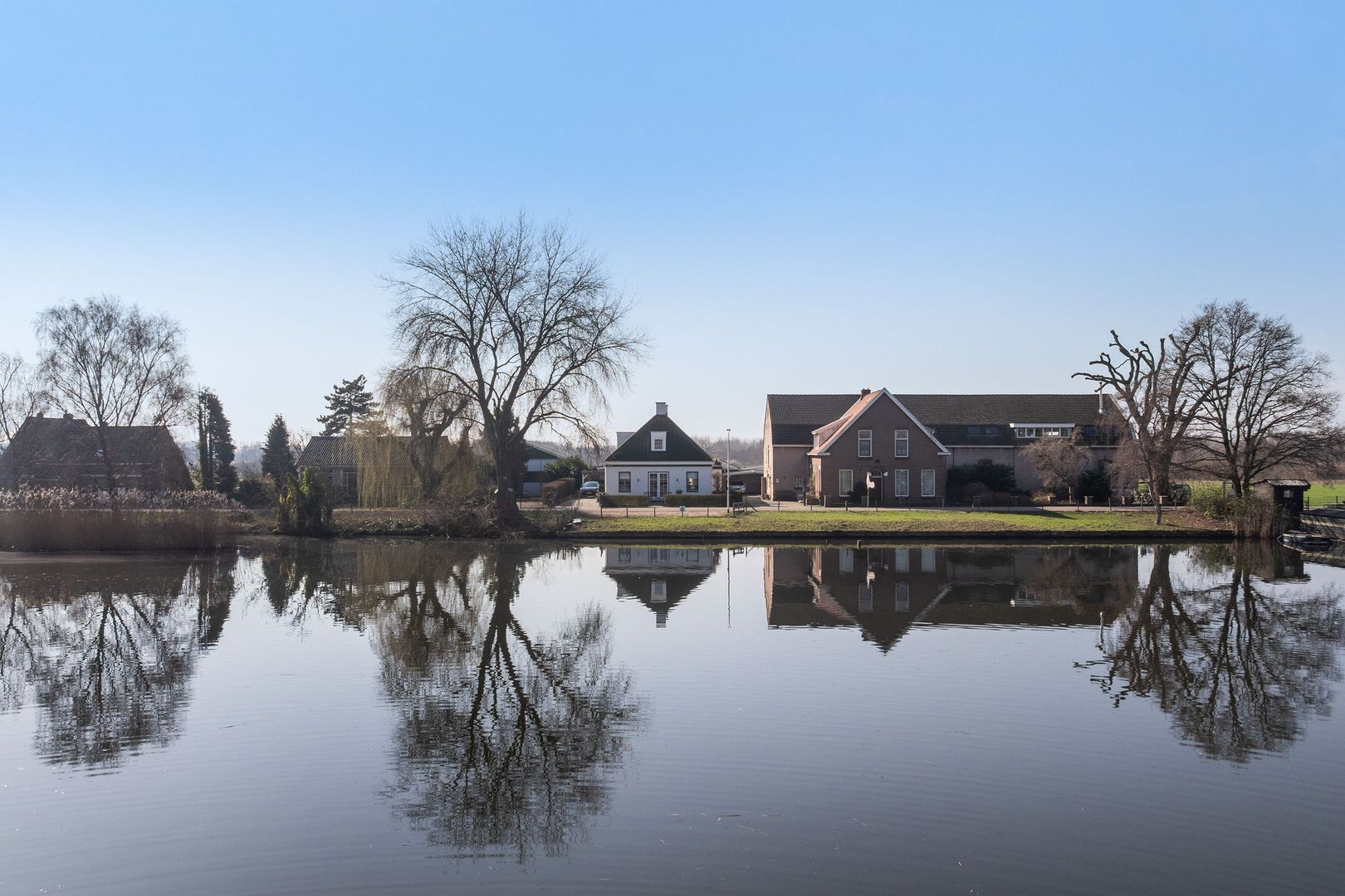 Waalweg 35, Ridderkerk foto-0