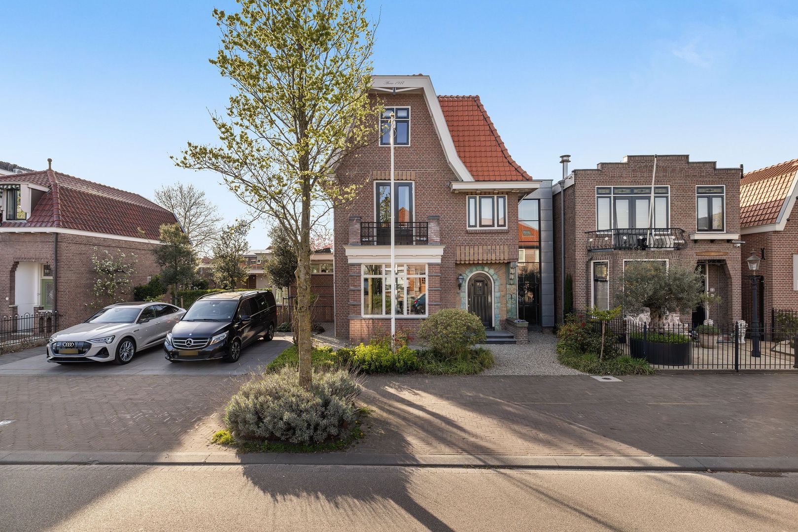 Burgemeester de Bruïnelaan 17, Zwijndrecht foto-2