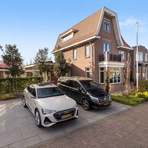 Burgemeester de Bruïnelaan 17, Zwijndrecht foto-1