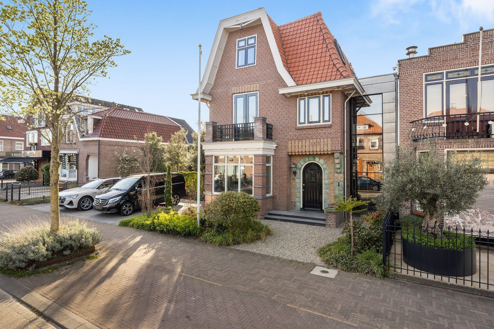 Burgemeester de Bruïnelaan 17, Zwijndrecht foto-3