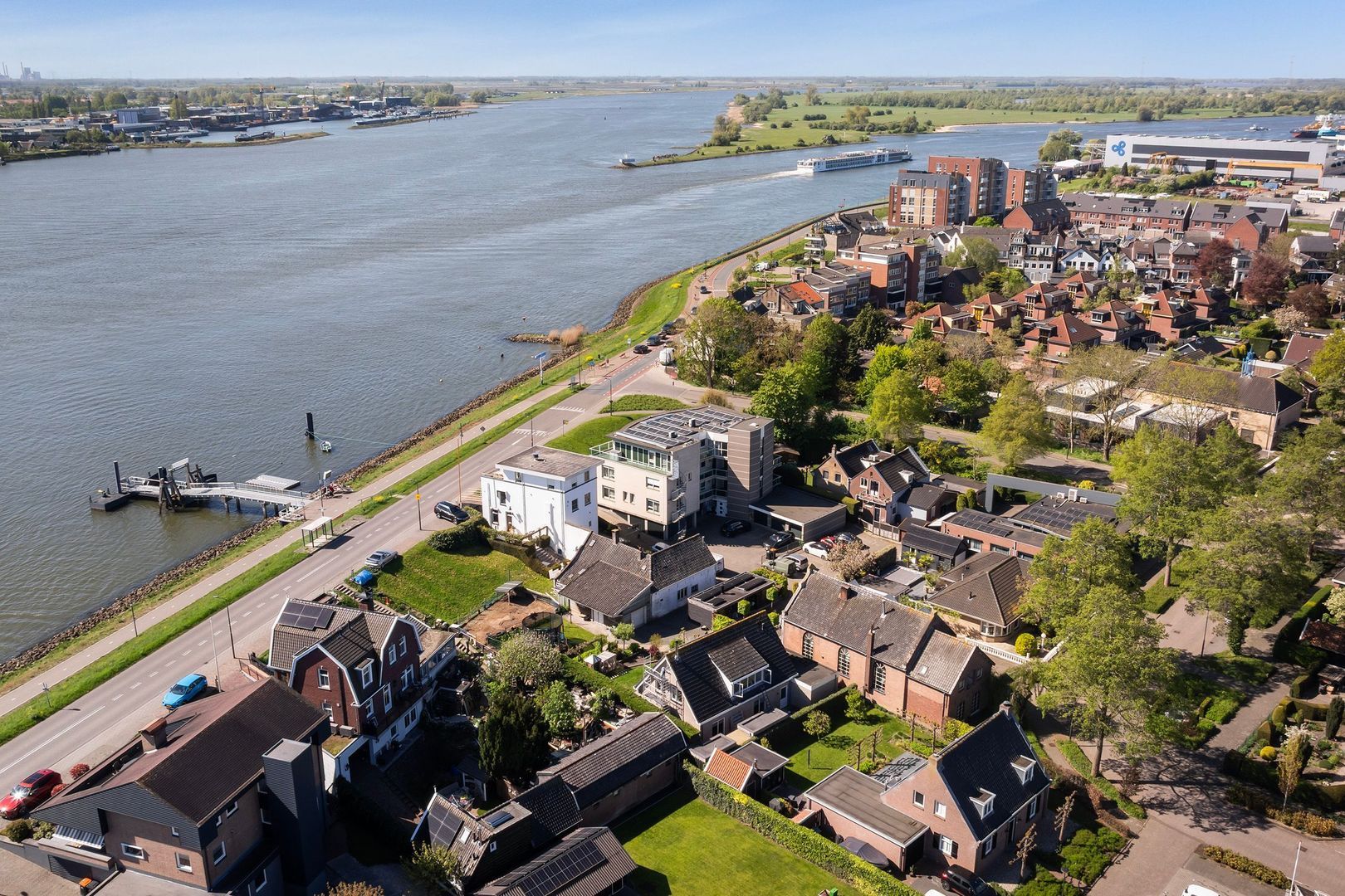 Rivierdijk 245, Hardinxveld-Giessendam foto-31