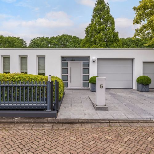 Akeleilaan 5, Zwijndrecht foto-1