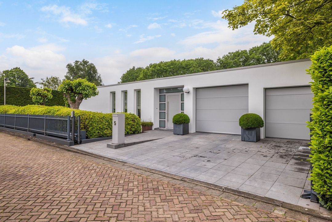 Akeleilaan 5, Zwijndrecht foto-2