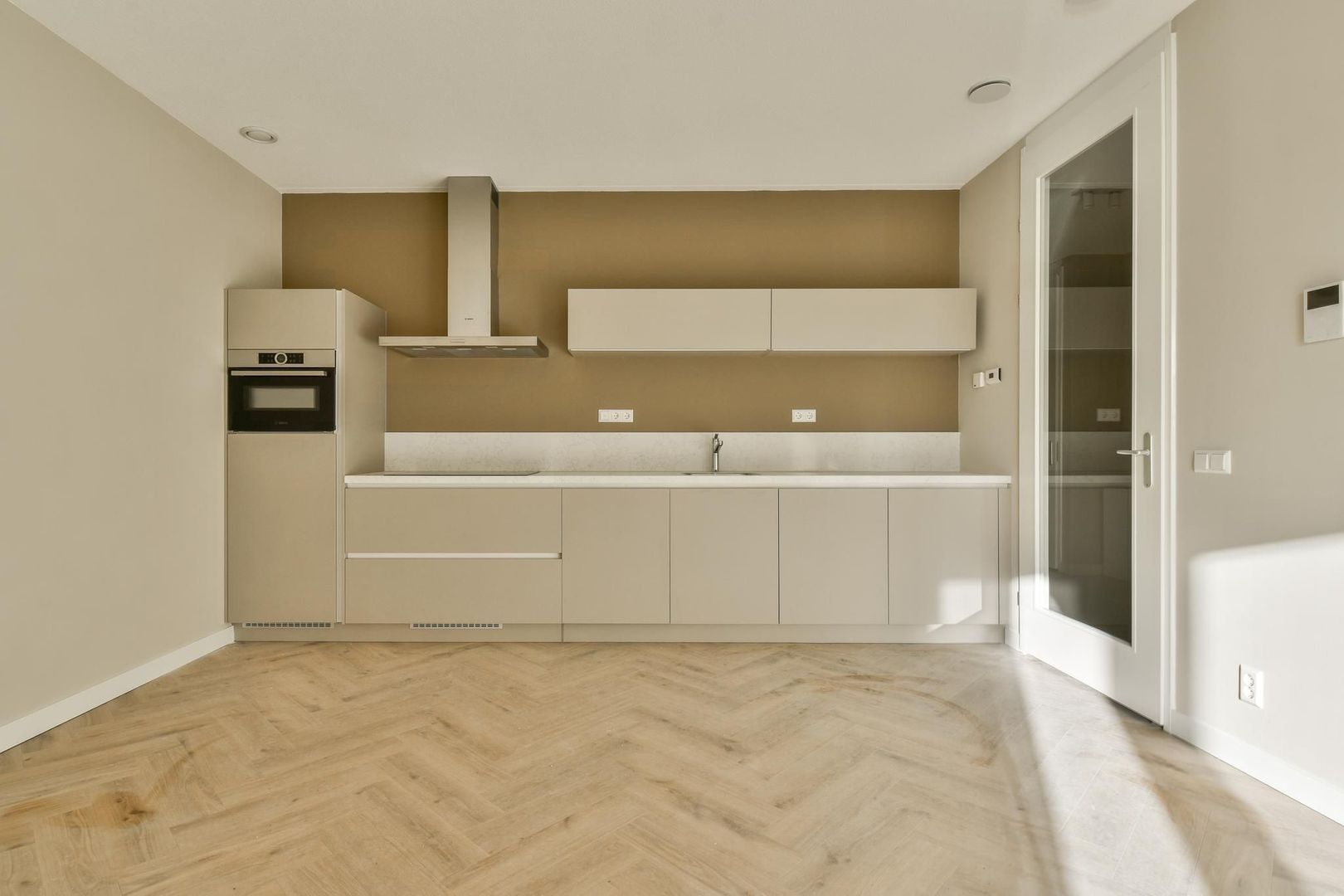 Mies van der Rohestraat 137, Hoofddorp foto-4