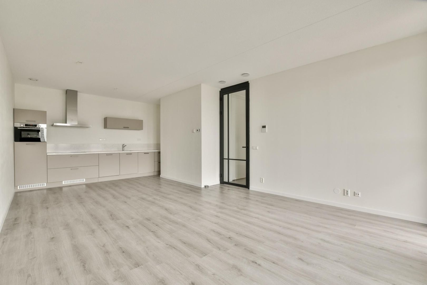 Mies van der Rohestraat 167, Hoofddorp foto-12