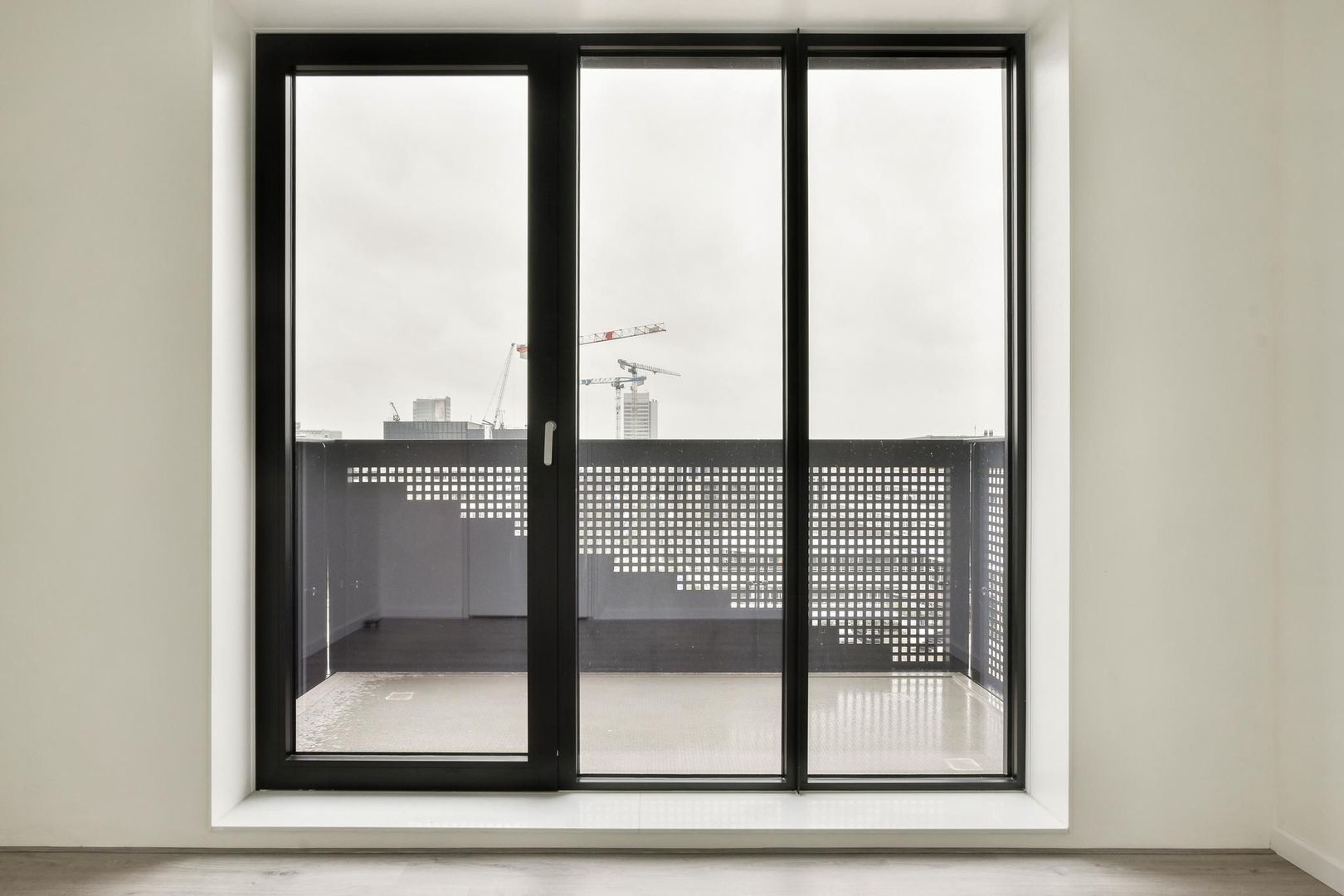 Mies van der Rohestraat 167, Hoofddorp foto-17