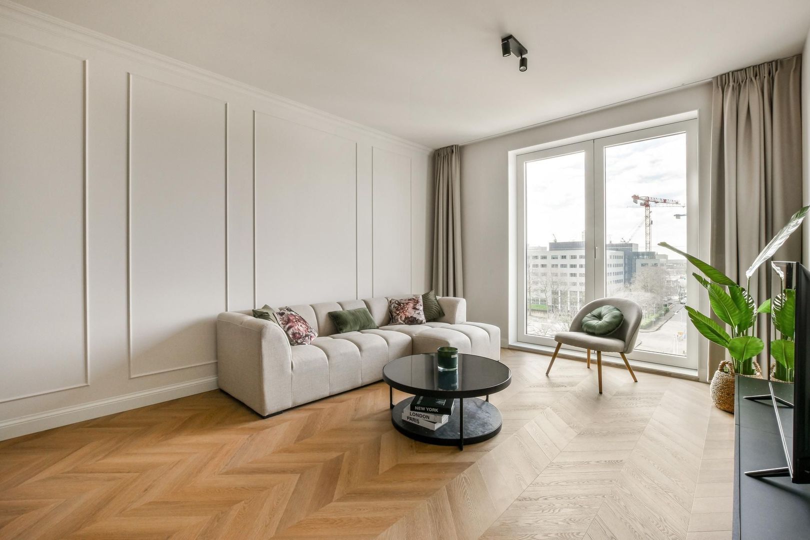 Mies van der Rohestraat 99, Hoofddorp foto-1