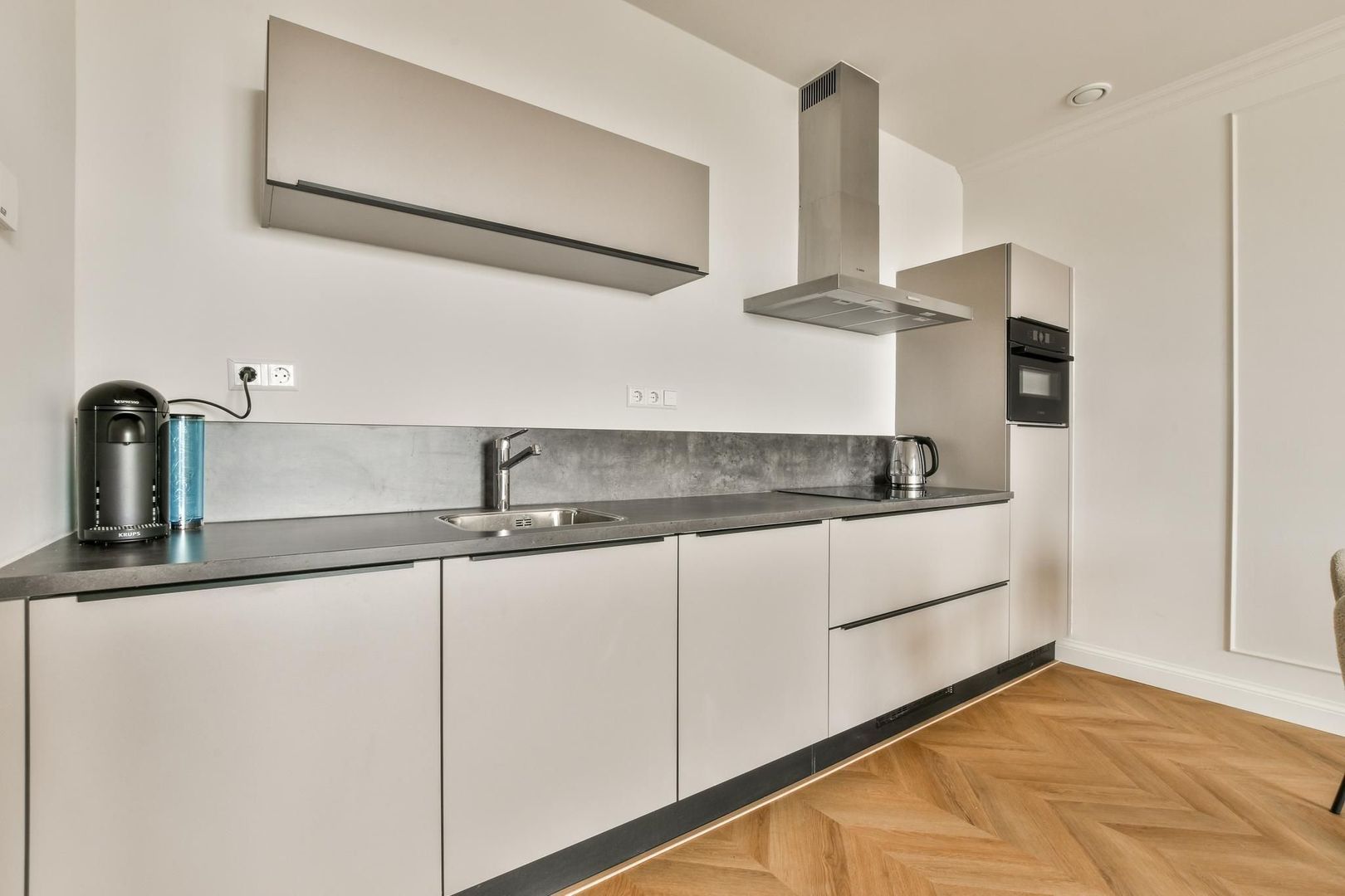 Mies van der Rohestraat 99, Hoofddorp foto-7