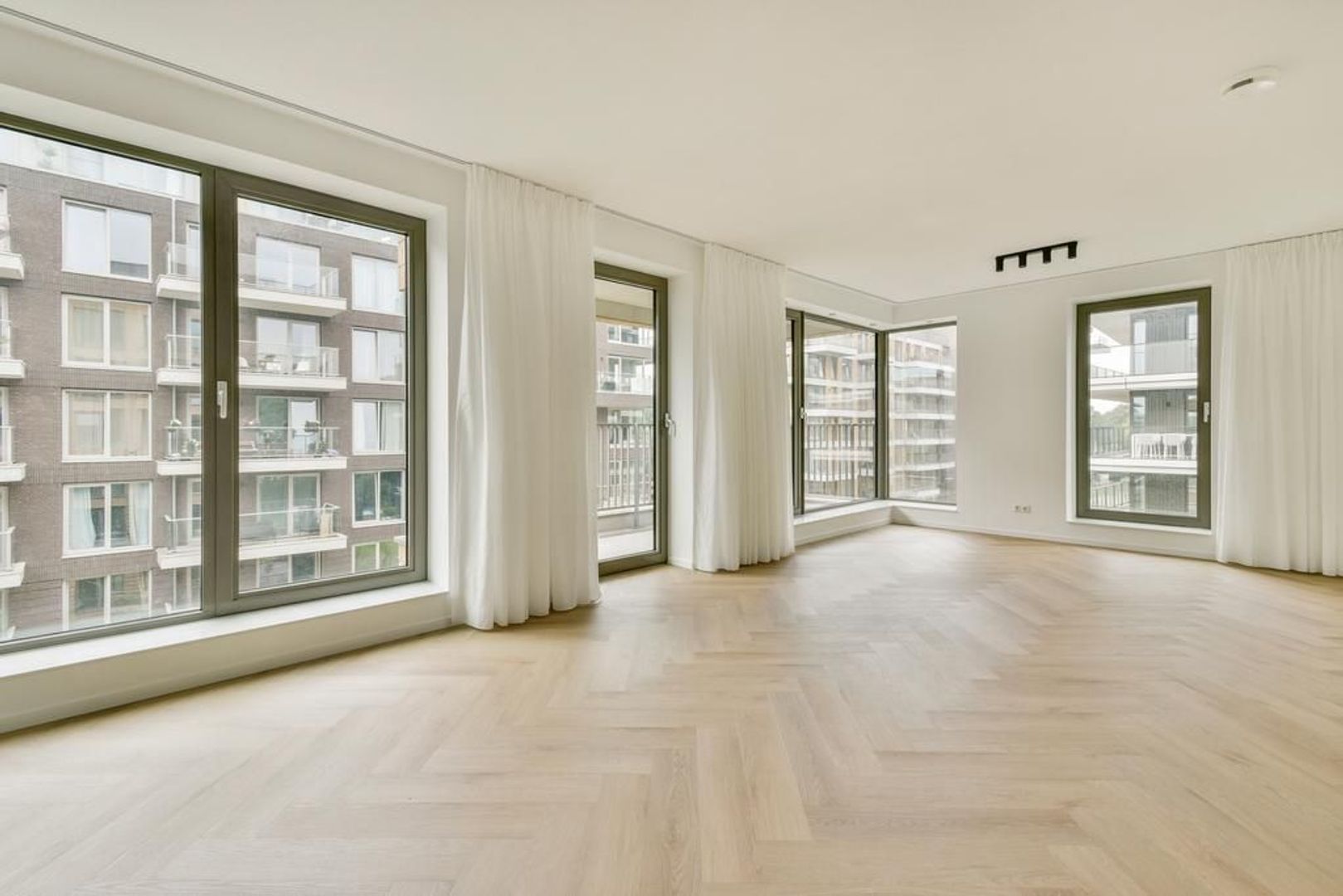 Startbaan 260, Amstelveen foto-2