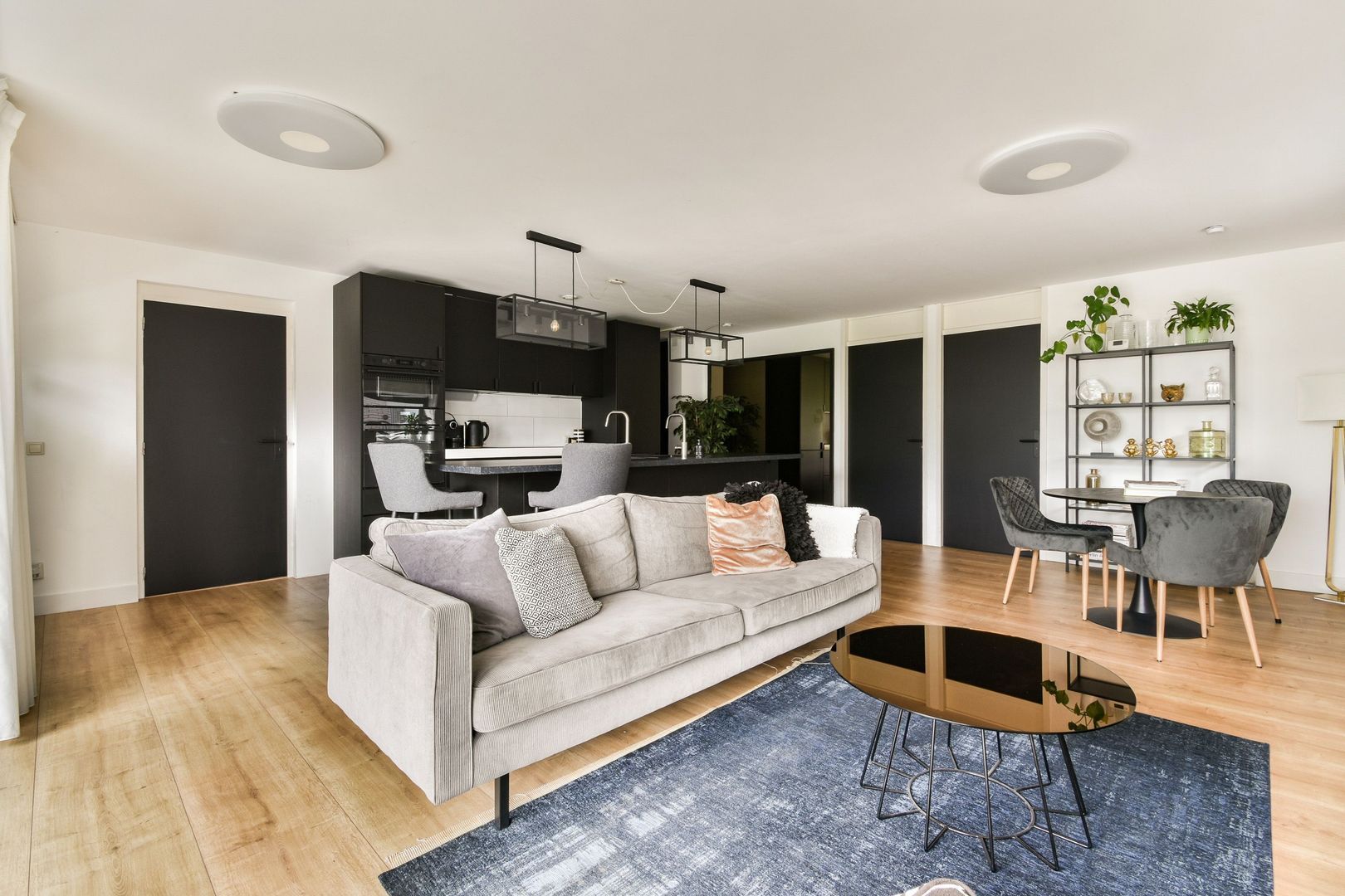 Valkenburgerstraat 141, Amsterdam foto-0