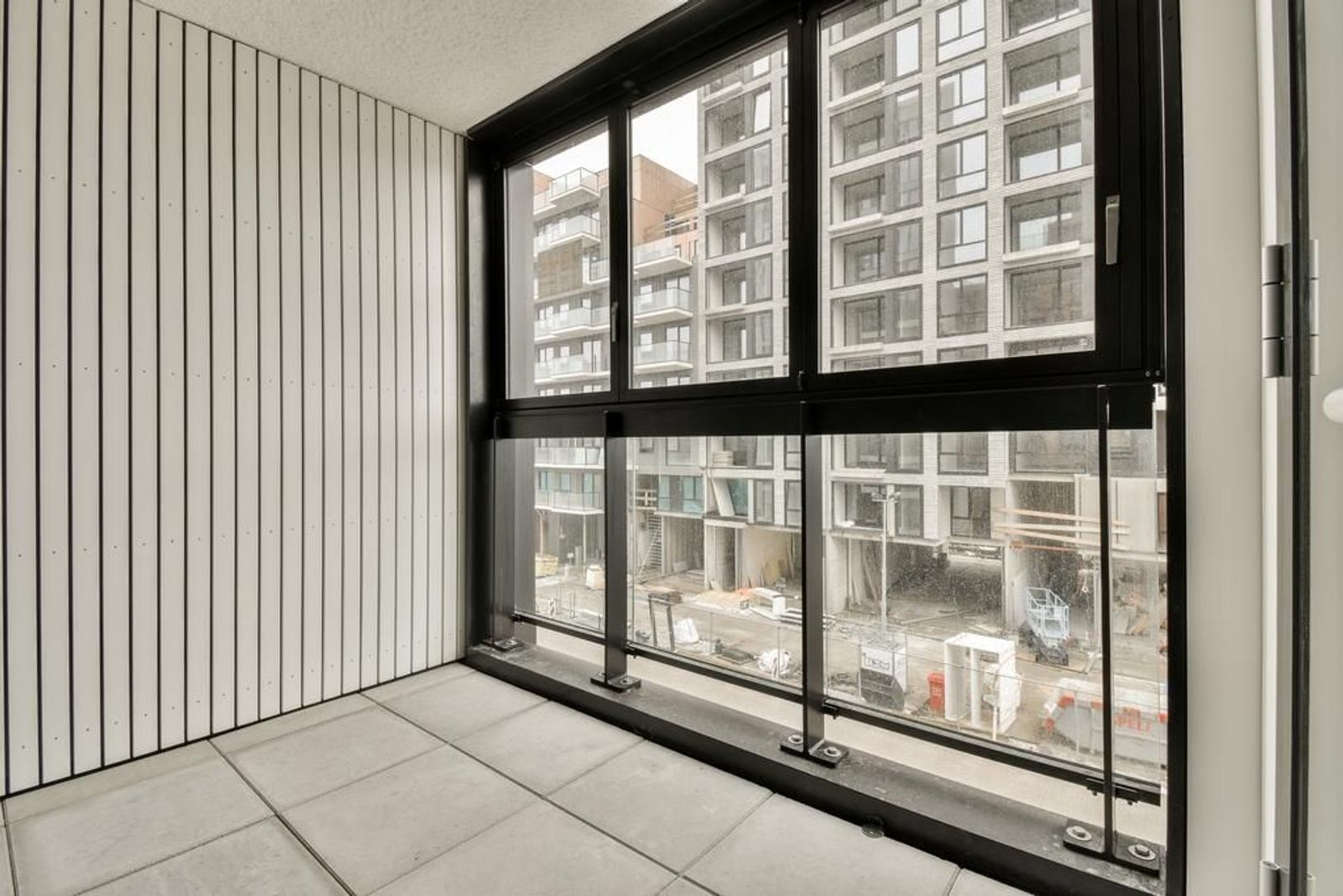 Mies van der Rohestraat 137, Hoofddorp foto-9