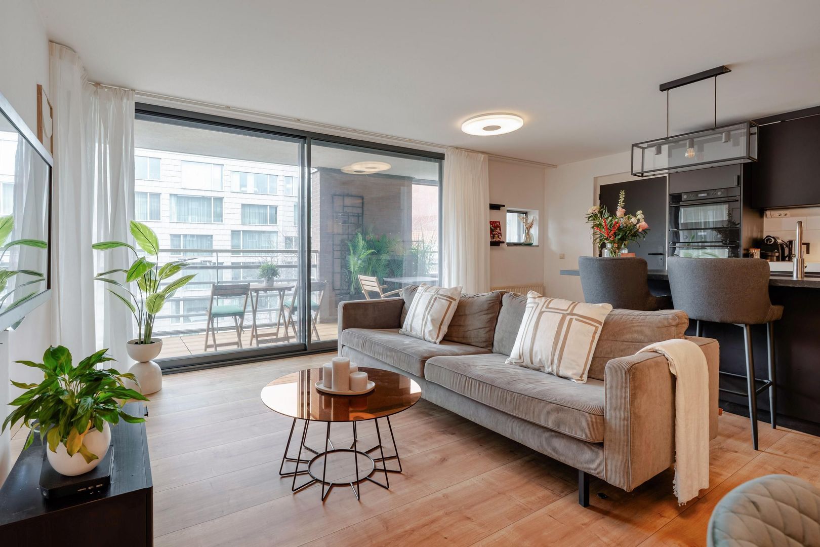 Valkenburgerstraat 141, Amsterdam foto-0