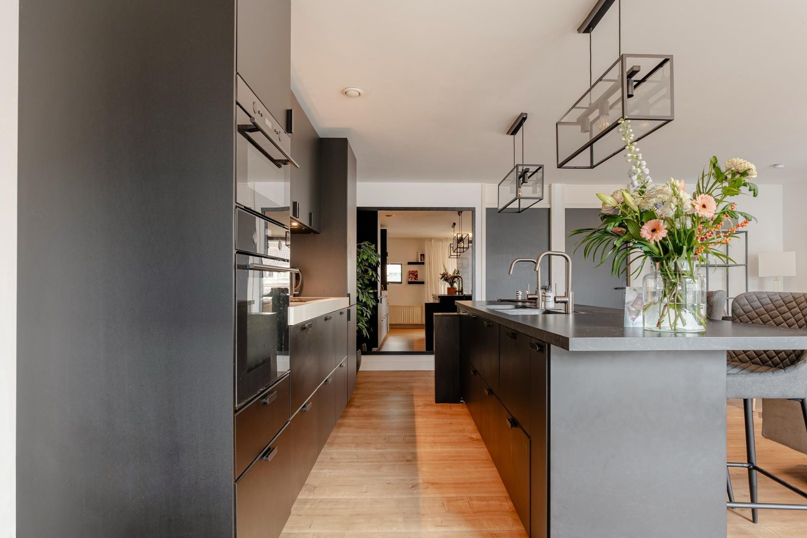 Valkenburgerstraat 141, Amsterdam foto-11