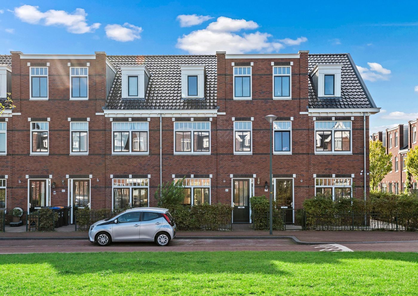 Ernest Hemingwaypark 41, Den Haag foto-1