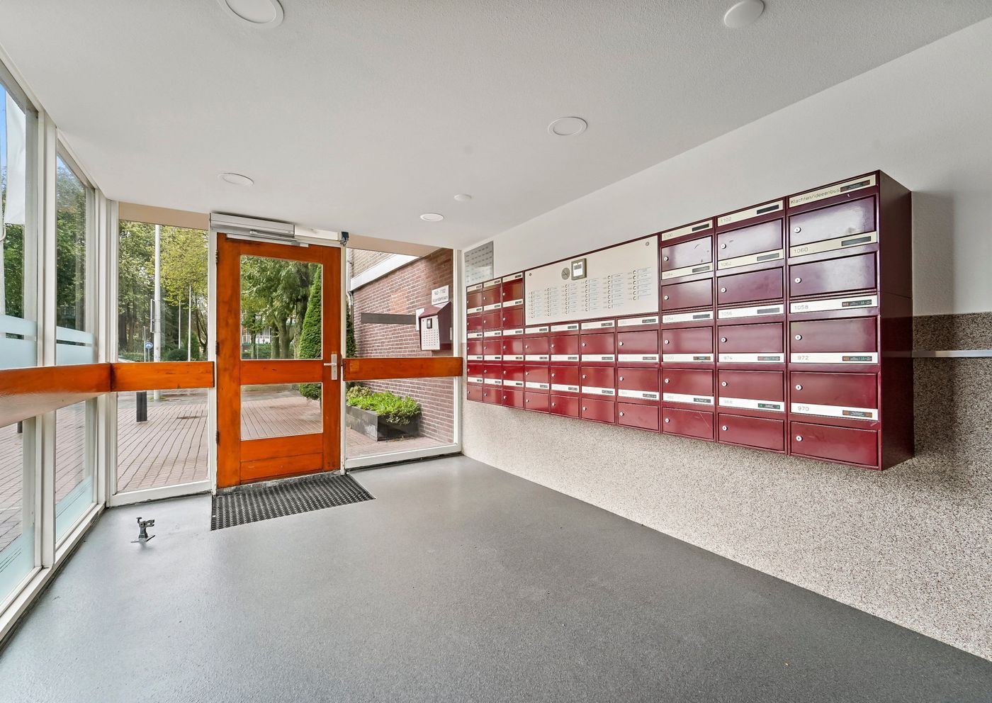 Volendamlaan 1008, Den Haag foto-4