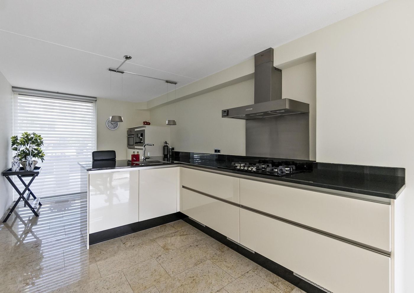 Groenland 62, Den Haag foto-16