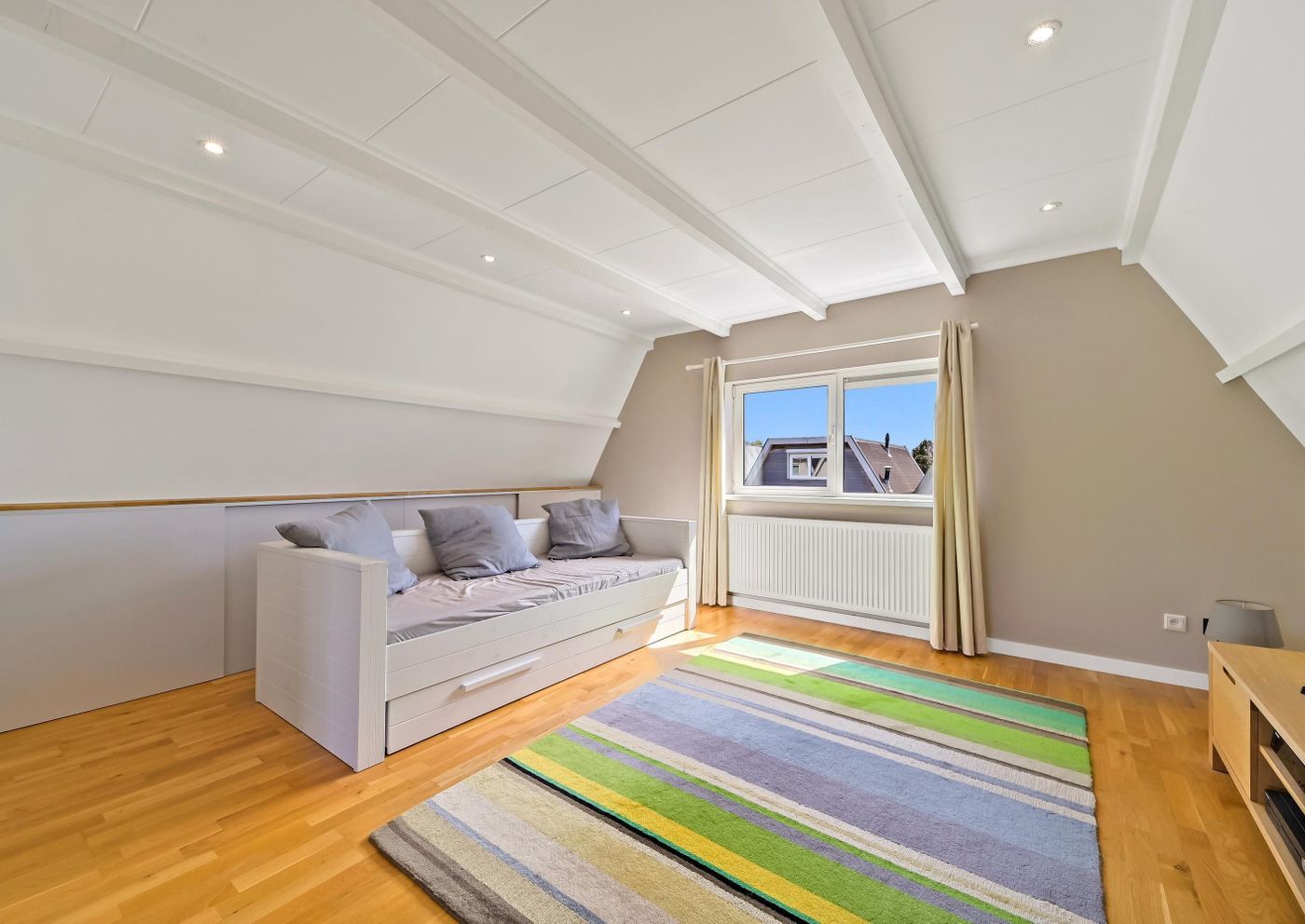 Duyvenvoordestraat 145, Monster foto-1