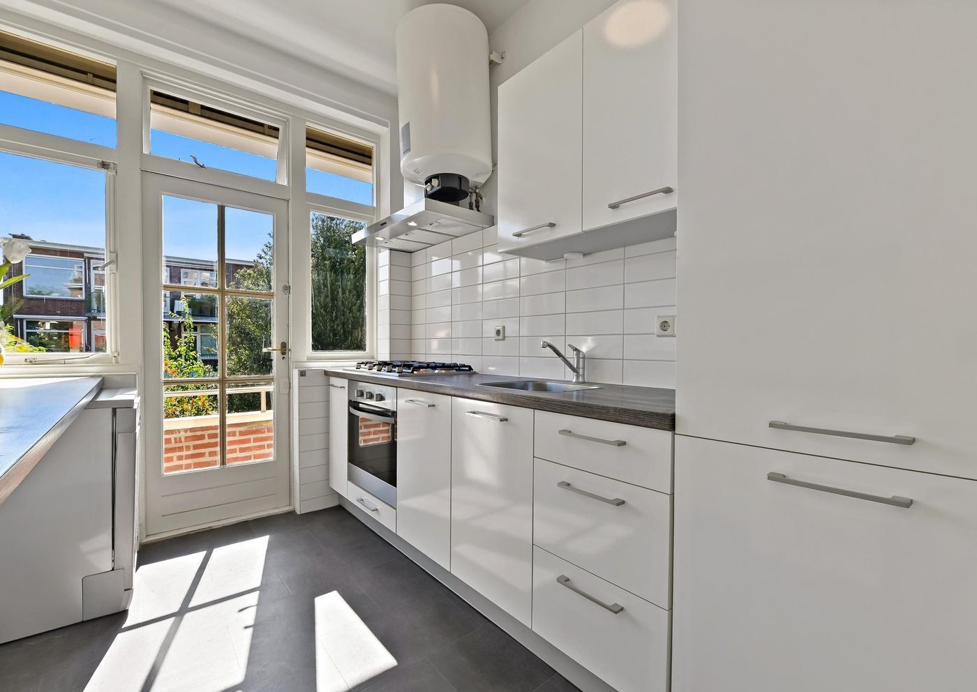 Resedastraat 8, Den Haag foto-2