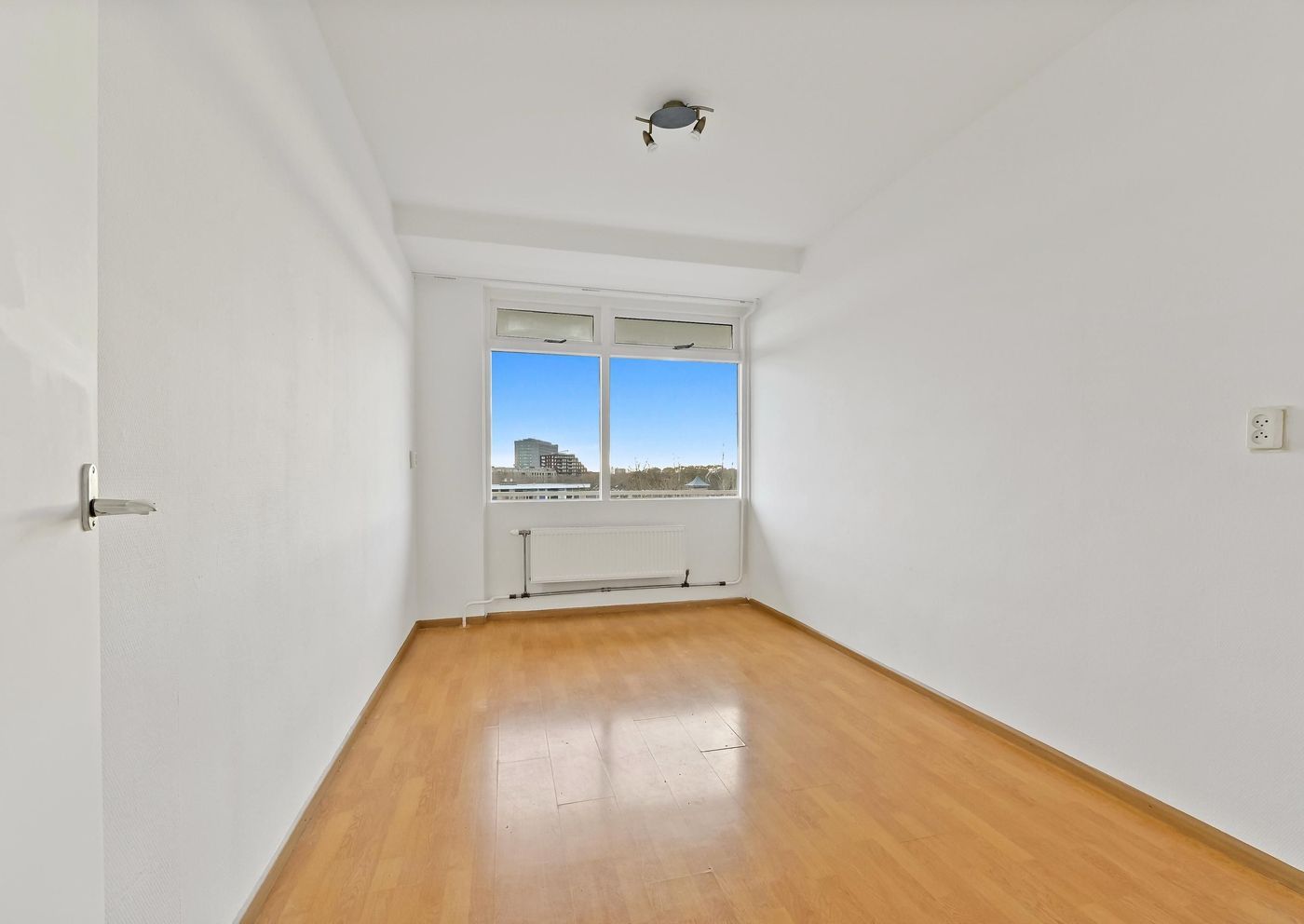 Volendamlaan 1054, Den Haag foto-11