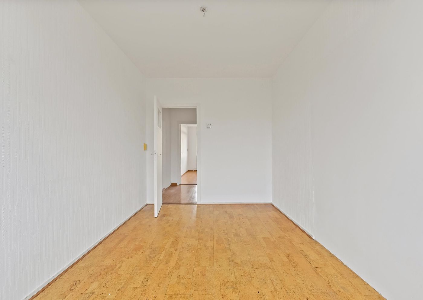 Volendamlaan 1054, Den Haag foto-14