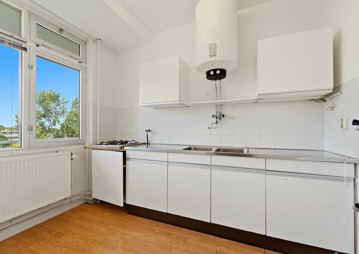 Volendamlaan 885, Den Haag foto-12