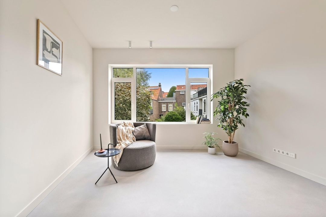 free-sector-houses for rent on van Halewijnlaan 4 A