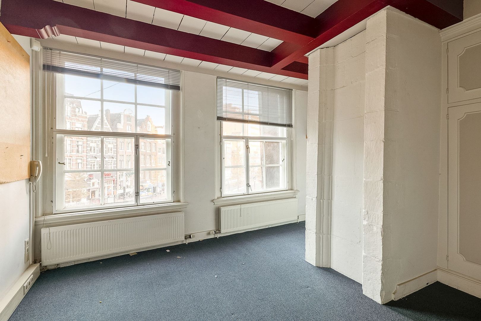 Nieuwezijds Voorburgwal 127, Amsterdam foto-6 blur