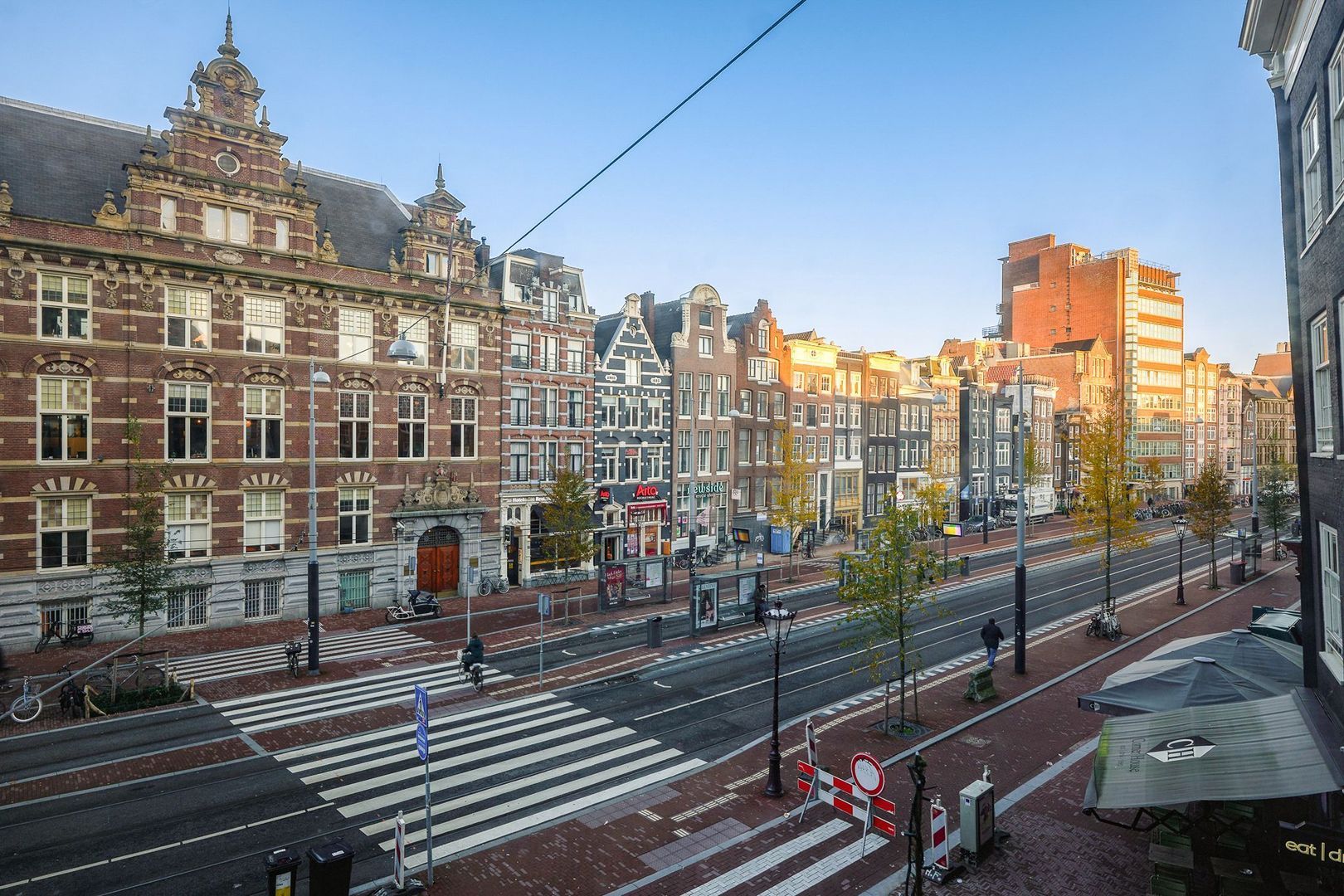 Nieuwezijds Voorburgwal 127, Amsterdam foto-9 blur