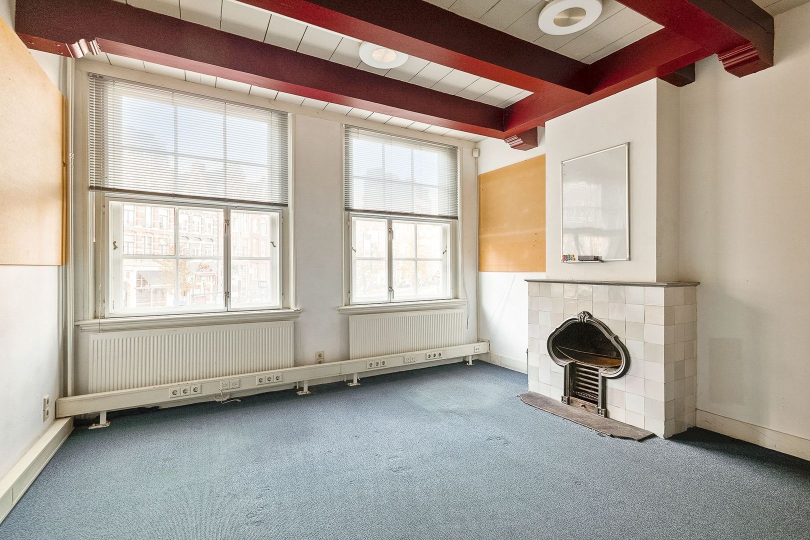 Nieuwezijds Voorburgwal 127, Amsterdam foto-13 blur