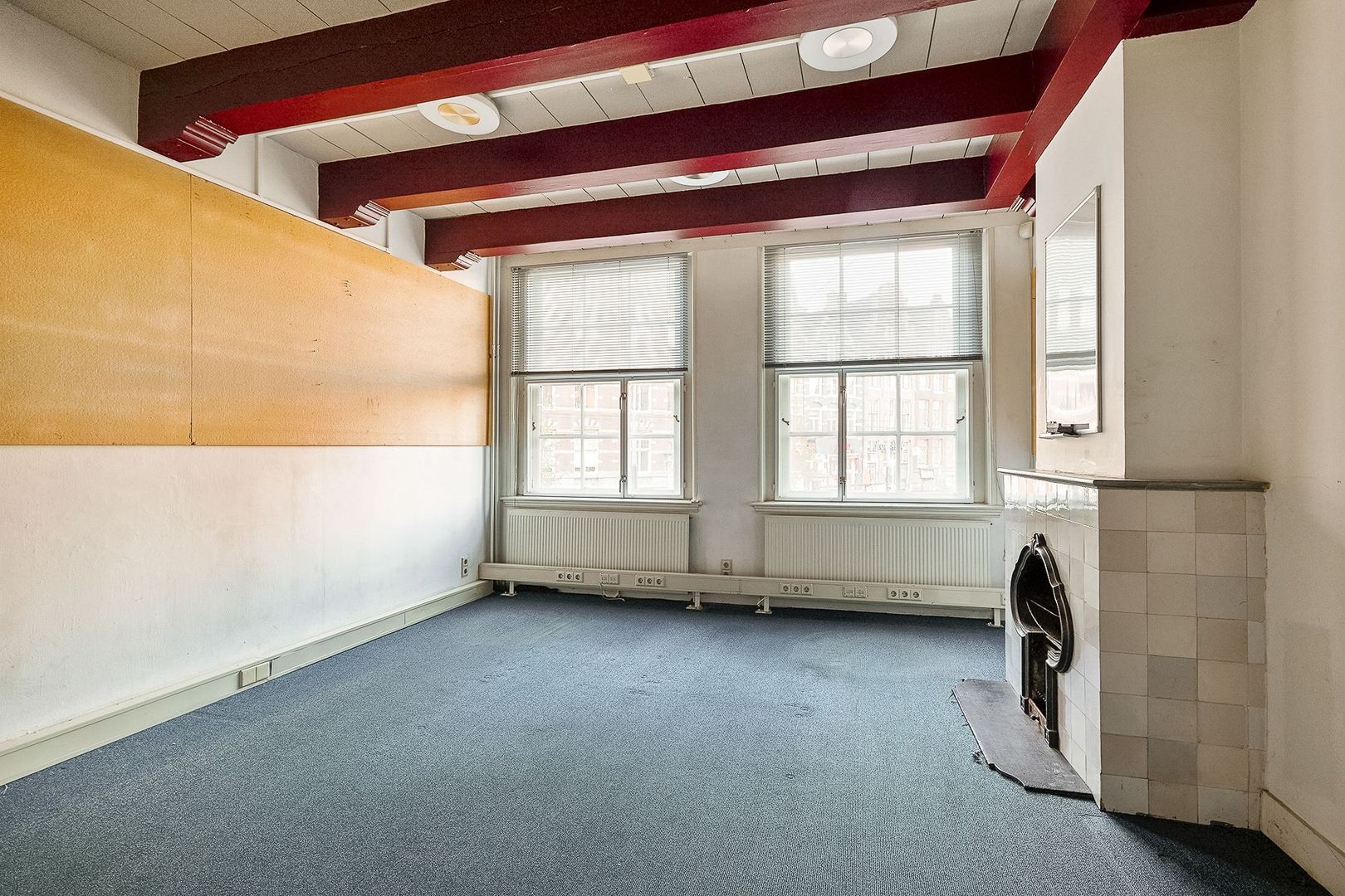 Nieuwezijds Voorburgwal 127, Amsterdam foto-16 blur