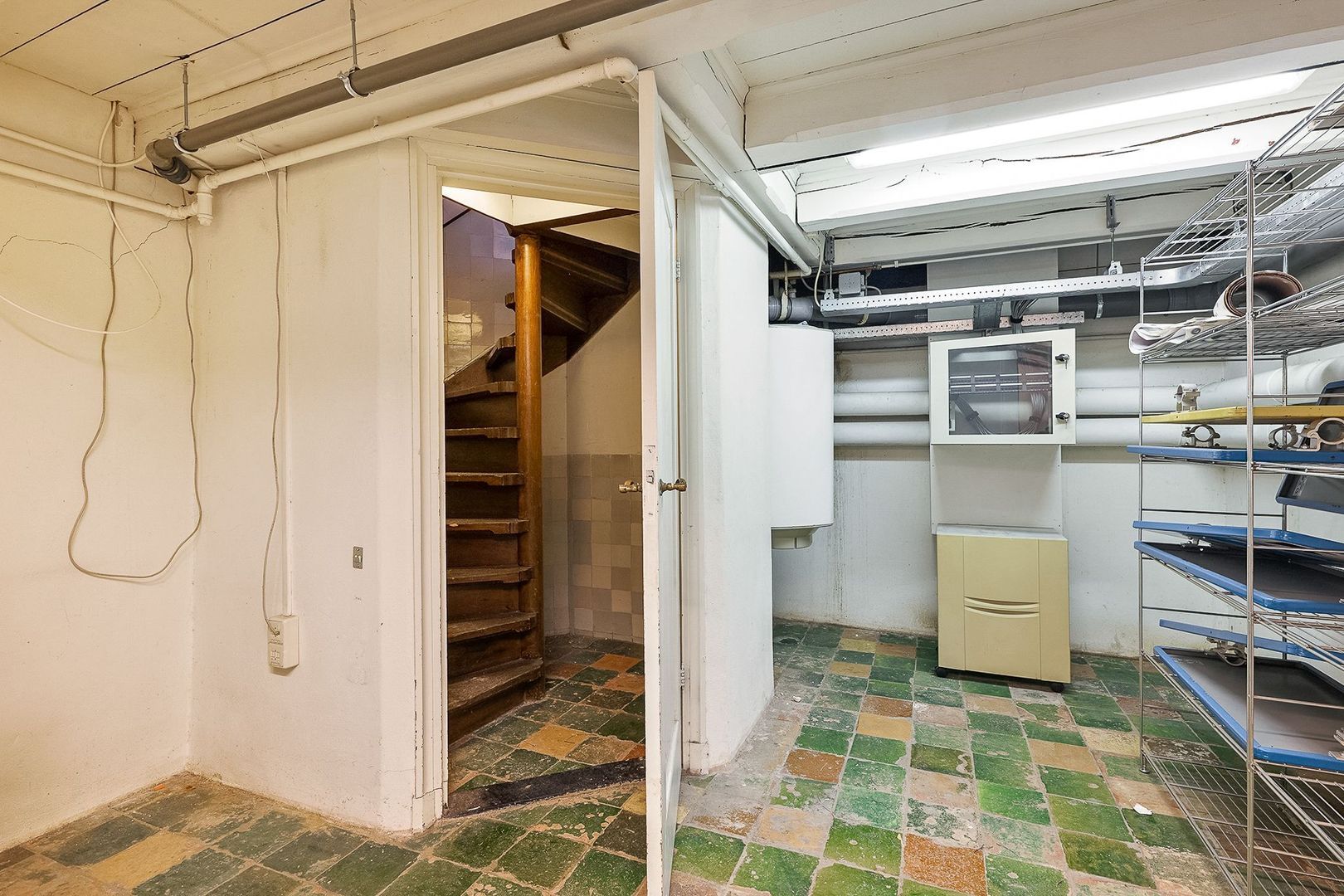 Nieuwezijds Voorburgwal 127, Amsterdam foto-17 blur