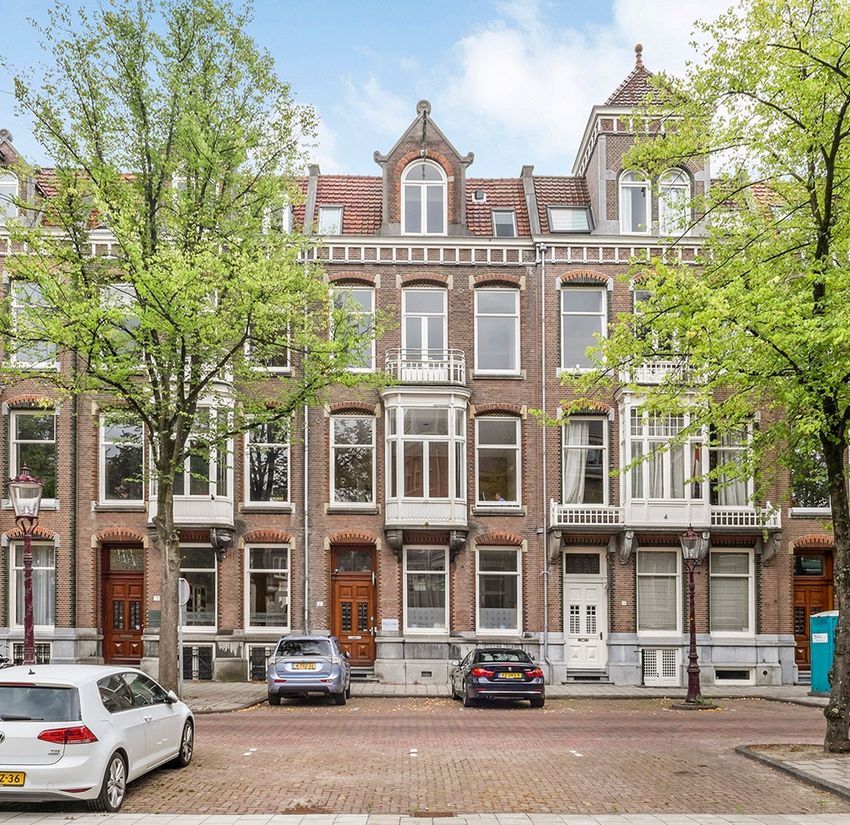 Oranje Nassaulaan 7, Amsterdam