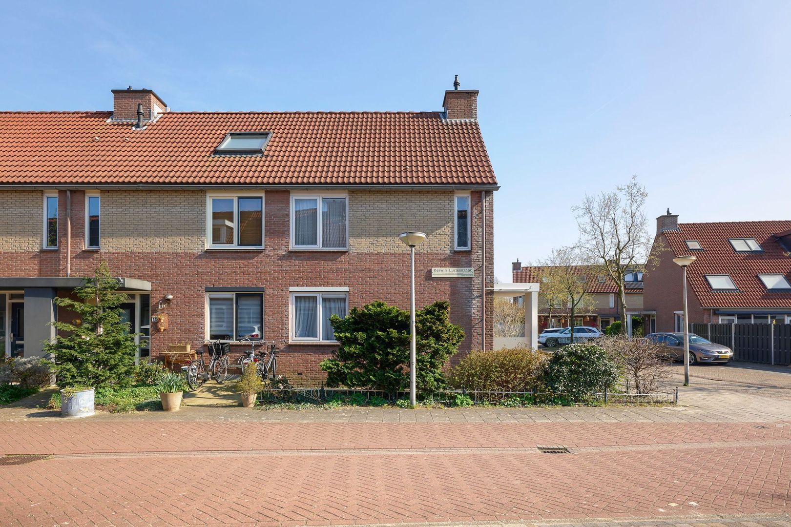 Kerwin Lucasstraat 14, Diemen foto-1