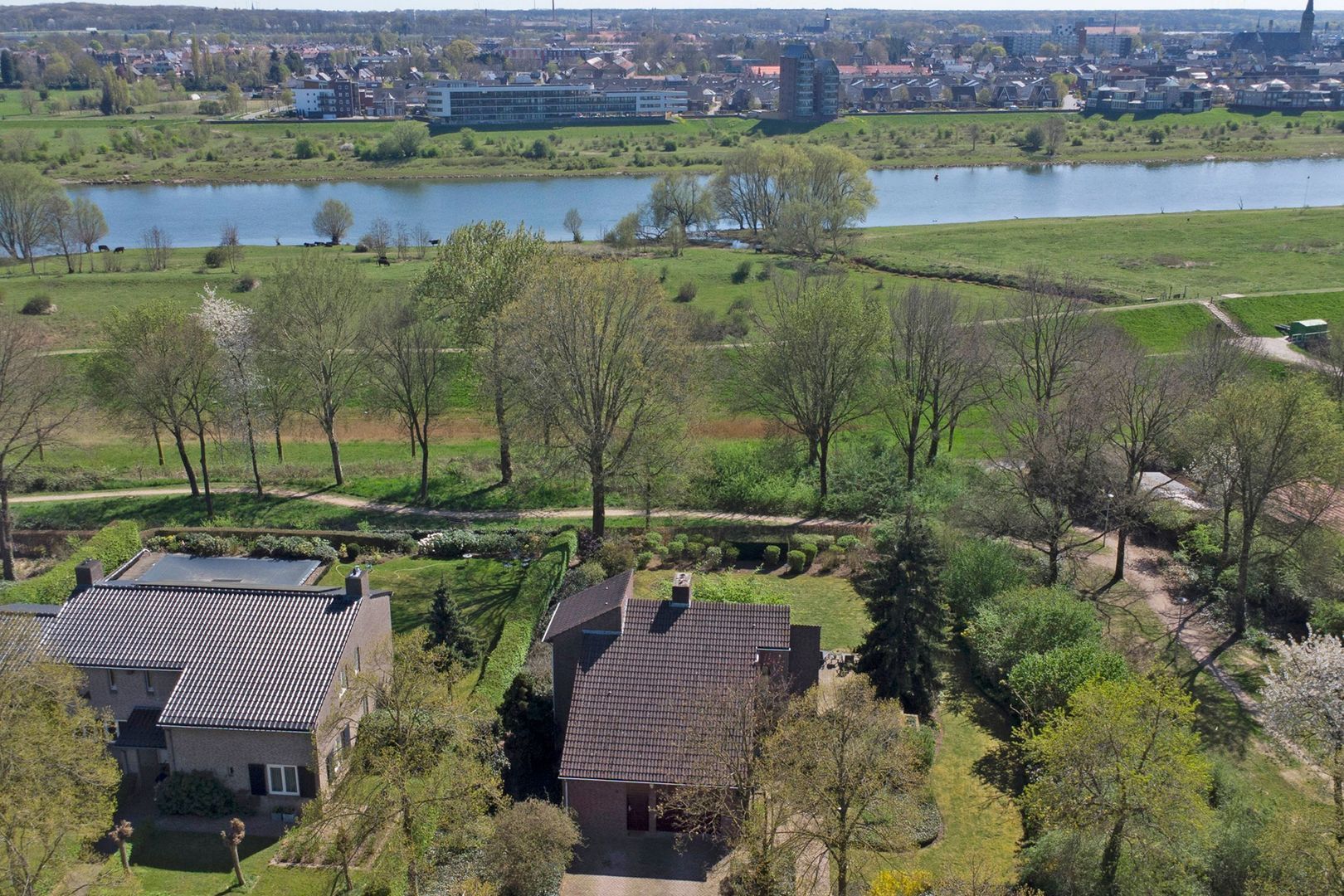 Traianuslaan 9, Venlo foto-2