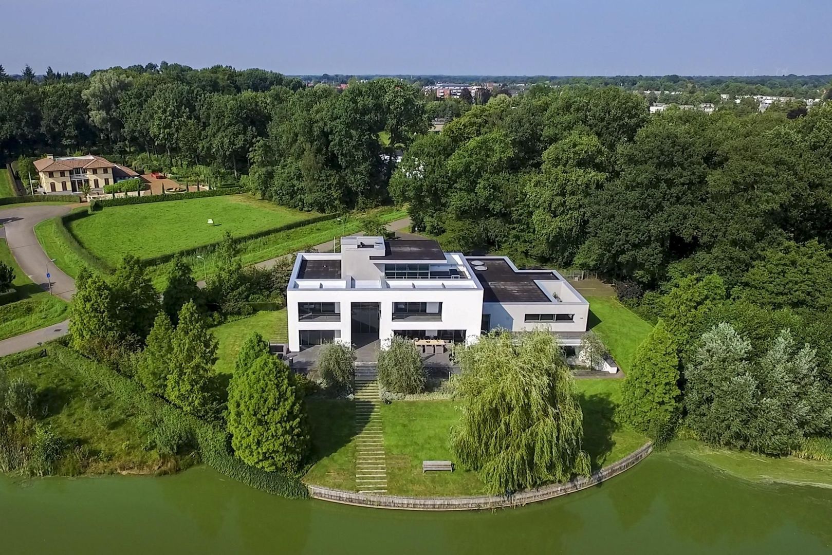 Laan van Napoleon 15 image 1