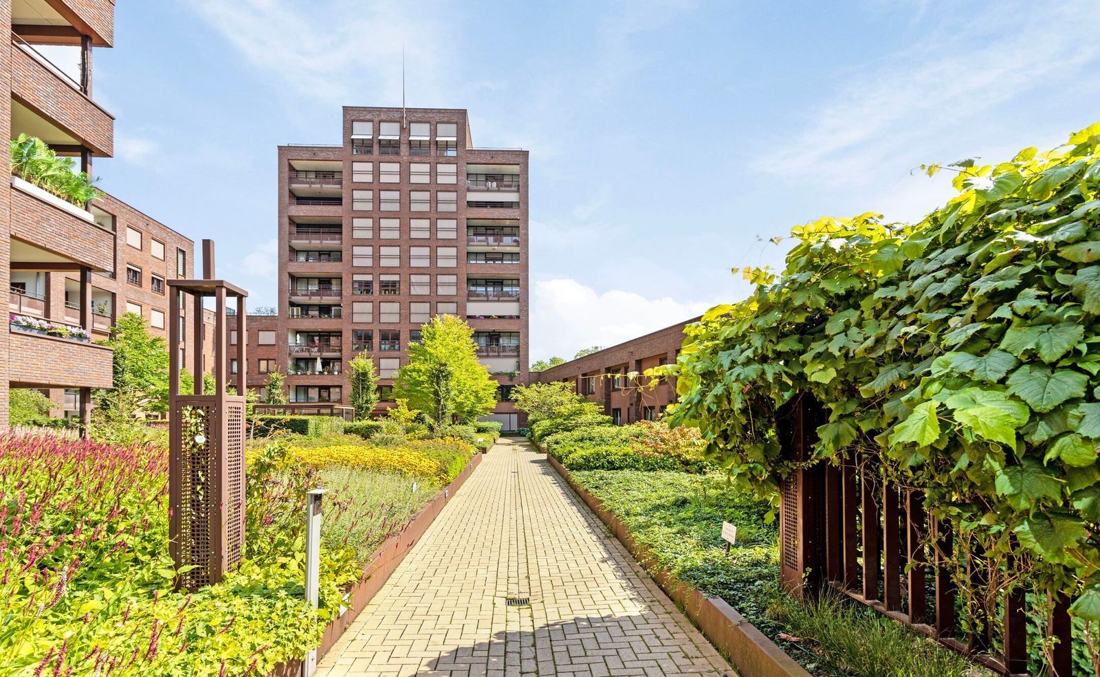 Mooienhof 181, Enschede foto-56