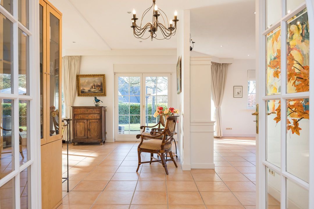 Falkenburgerf 1 image thumbs 1