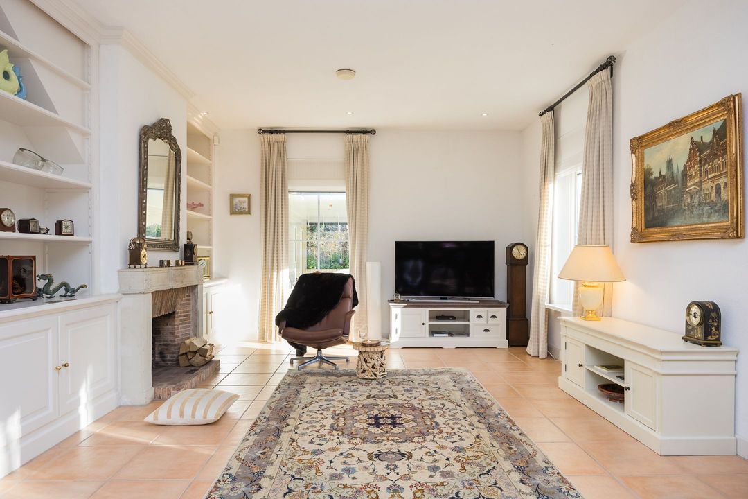 Falkenburgerf 1 image thumbs 1