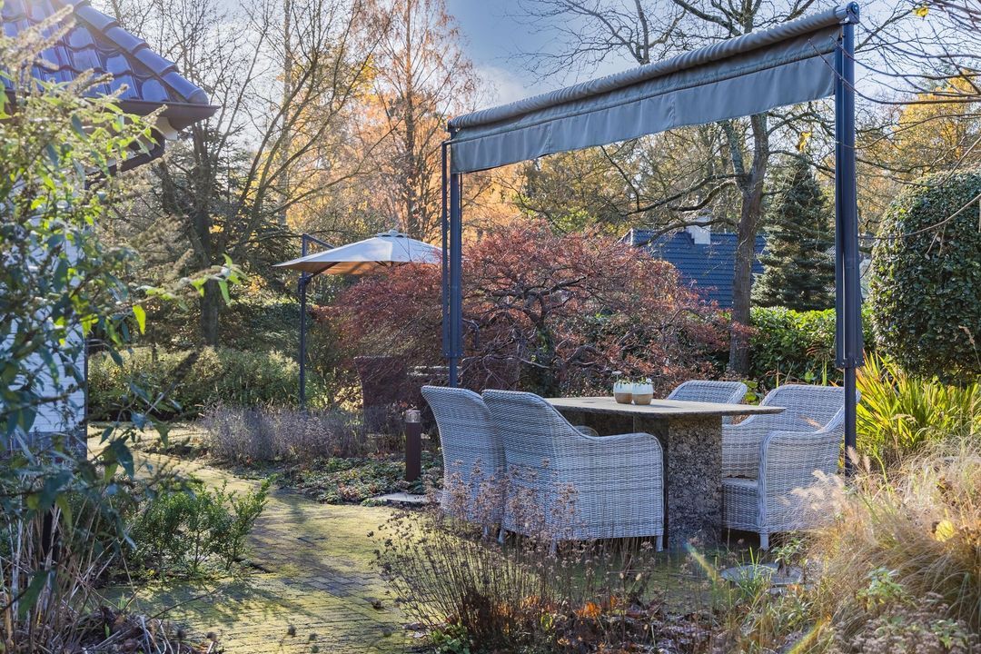 Falkenburgerf 1 image thumbs 1