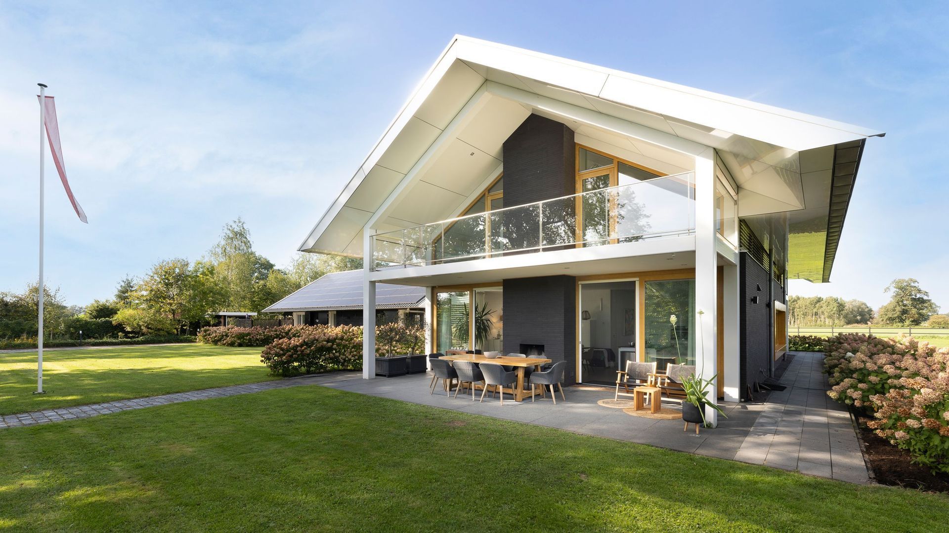 Rijksweg 11 b image 1