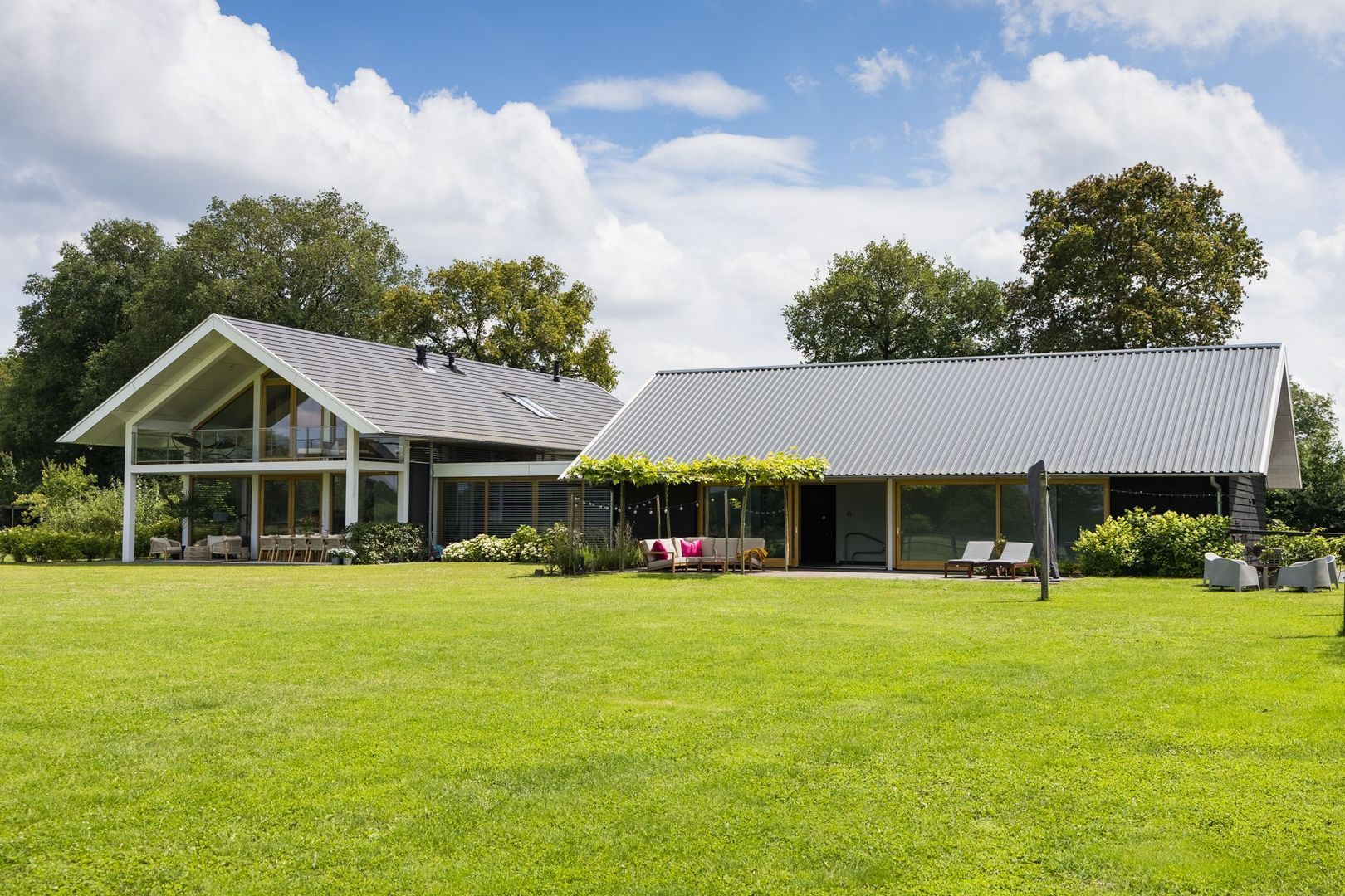 Rijksweg 11 b image 1