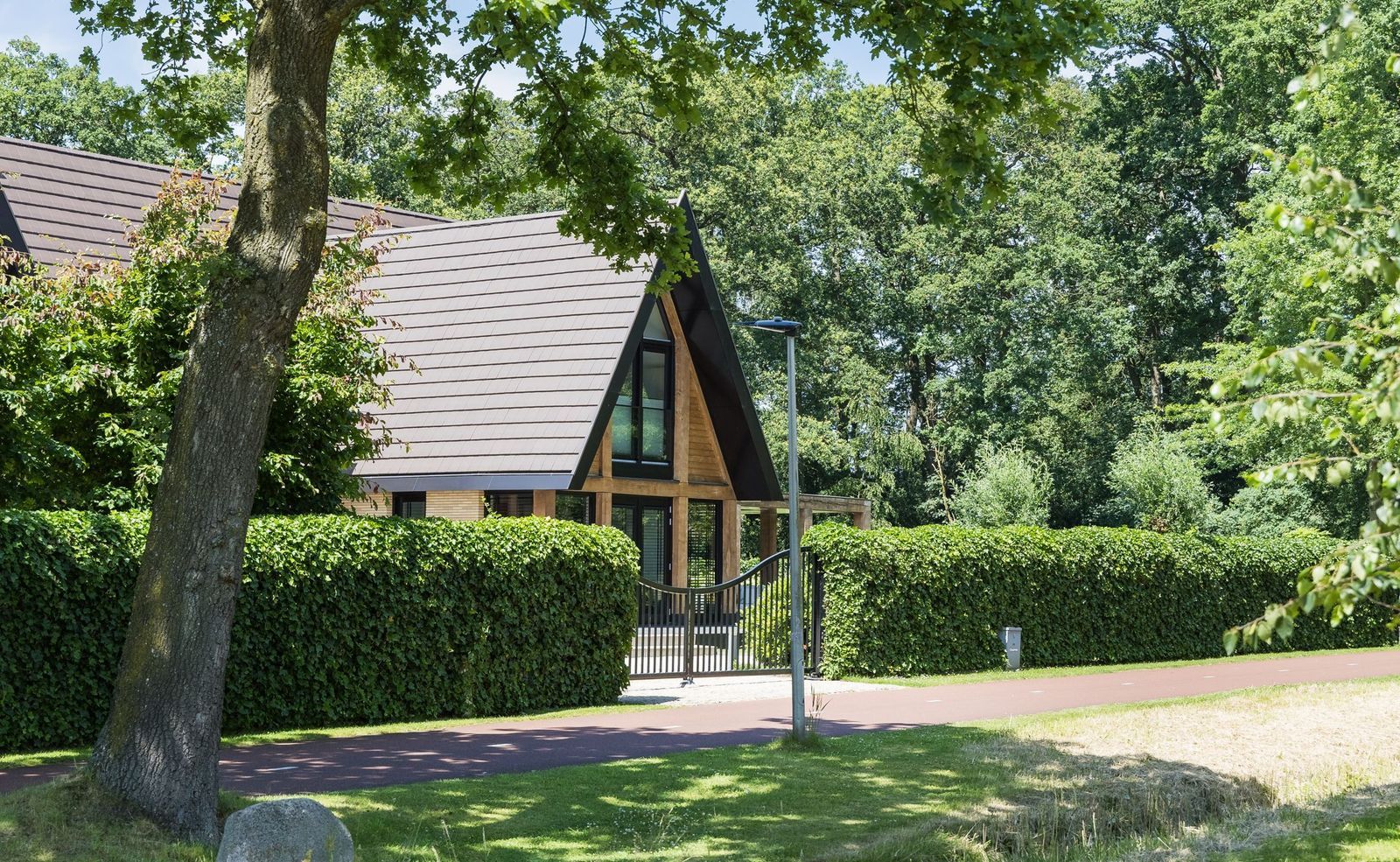 Tiemeister Es 7, Enschede foto-43