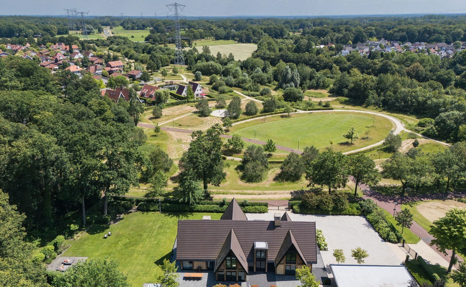 Tiemeister Es 7, Enschede foto-44