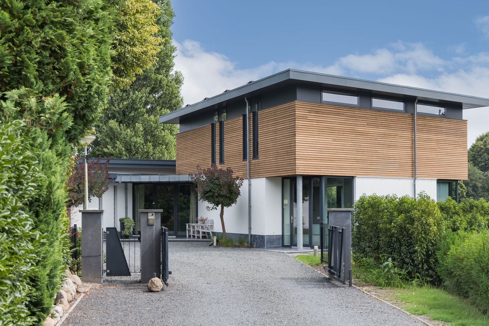 Vijverlaan 15 image 1
