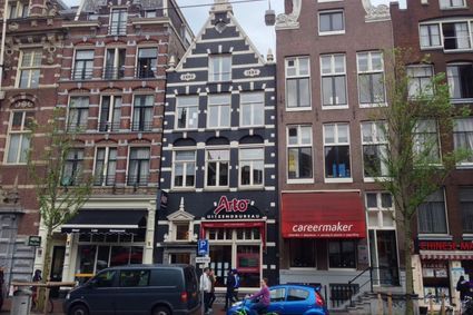 Nieuwezijds Voorburgwal 158, Amsterdam foto-0