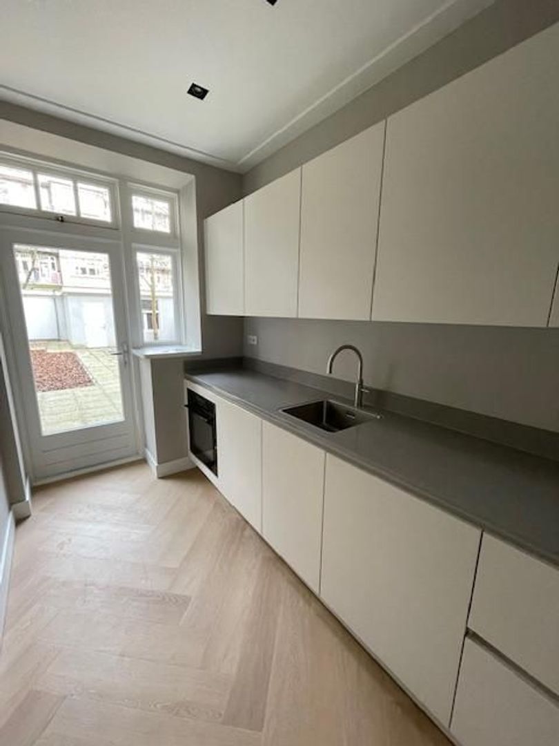 Churchill-laan 220, Amsterdam foto-16