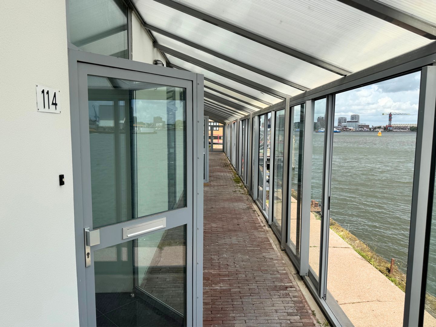 Silodam 114, Amsterdam foto-0